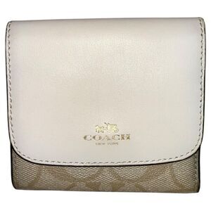 |EUC| COACH Signature Monogram Small Leather Wallet